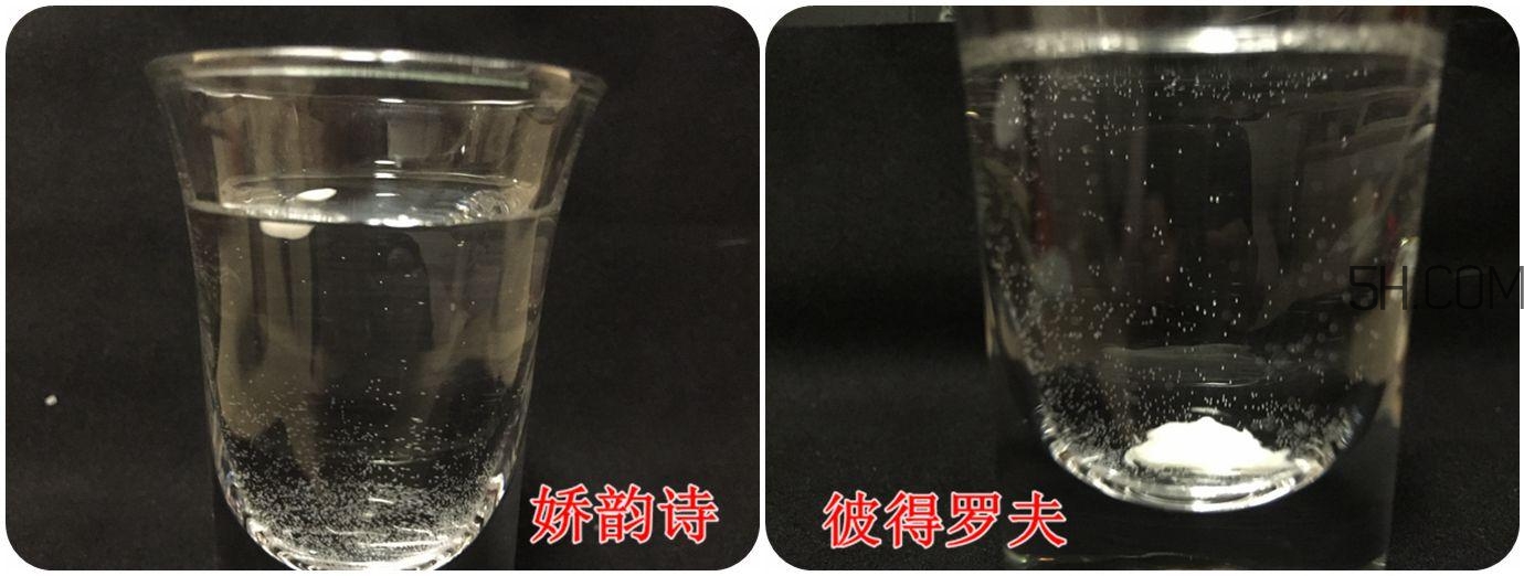 彼得羅夫娃娃臉面霜和嬌韻詩瘦臉精華哪個(gè)好? 彼得羅夫娃娃臉面霜和嬌韻詩瘦臉精華哪個(gè)好?