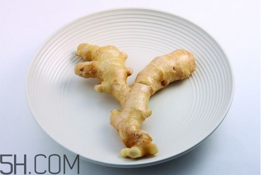 秋天早上能吃姜嗎？秋天喝什么蜂蜜好？