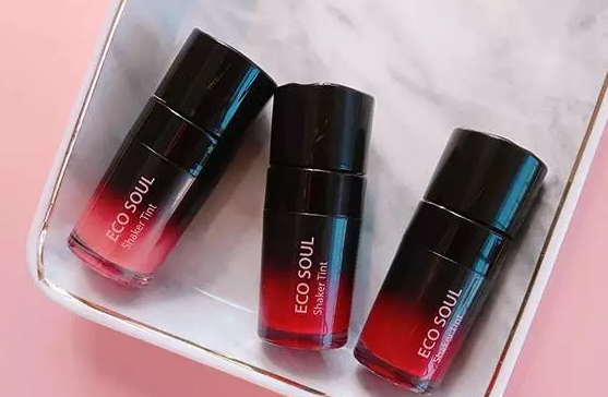 the saem得鮮搖搖樂(lè)唇釉色號(hào) 得鮮搖搖樂(lè)唇釉試色 the saem得鮮搖搖樂(lè)唇釉色號(hào) 得鮮搖搖樂(lè)唇釉試色