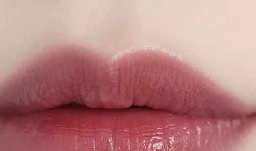 the saem得鮮搖搖樂(lè)唇釉色號(hào) 得鮮搖搖樂(lè)唇釉試色 the saem得鮮搖搖樂(lè)唇釉色號(hào) 得鮮搖搖樂(lè)唇釉試色