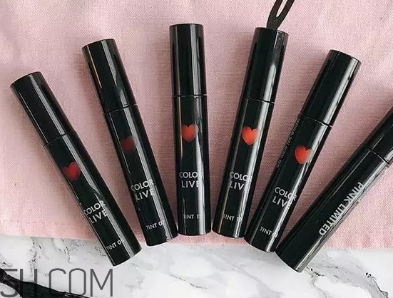 愛茉莉愛心唇釉哪個顏色好看？愛茉莉愛心唇釉顏色推薦