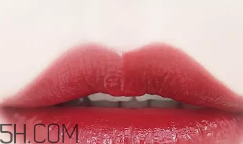 愛茉莉愛心唇釉哪個顏色好看？愛茉莉愛心唇釉顏色推薦