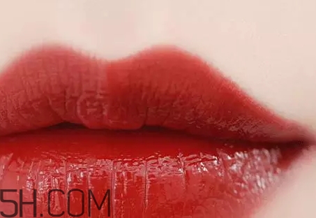 愛茉莉愛心唇釉哪個顏色好看？愛茉莉愛心唇釉顏色推薦