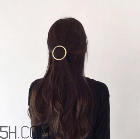 長(zhǎng)卷發(fā)發(fā)型圖片女2022 長(zhǎng)卷發(fā)圖片女神范 長(zhǎng)卷發(fā)發(fā)型圖片女2022 長(zhǎng)卷發(fā)圖片女神范