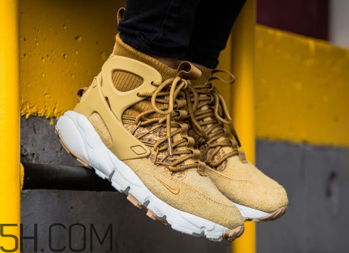 nike air footscape mid小麥配色上腳效果怎么樣？