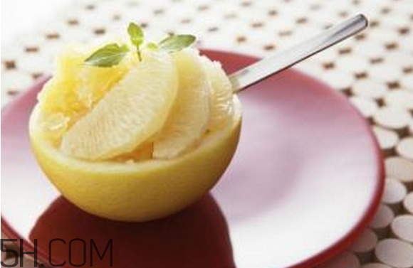 吃柚子是上火還是降火？吃柚子為什么會(huì)拉肚子？