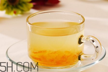 紅心柚和白心柚有什么區(qū)別？柚子皮泡水喝的作用？