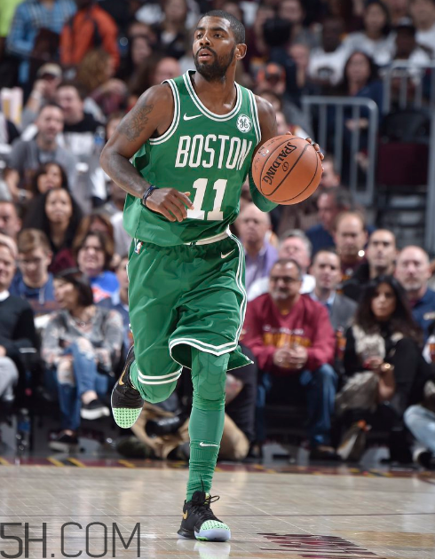 nike kyrie 3凱爾特人配色實物什么樣？