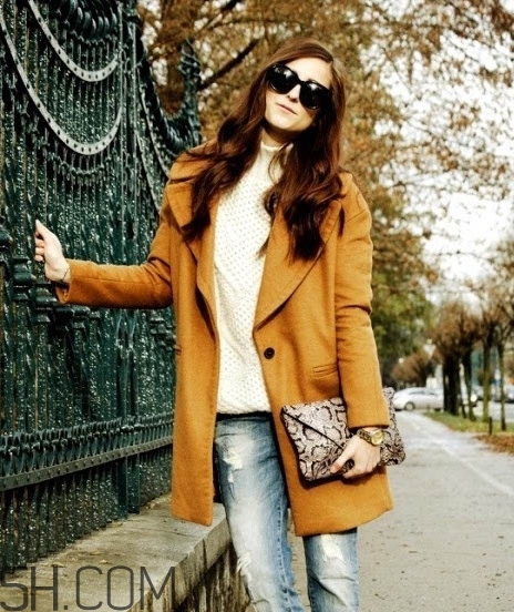 焦糖色是駝色嗎？焦糖色和深駝色區(qū)別