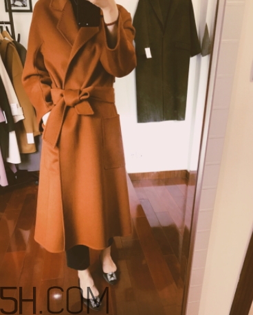 焦糖色適合什么年齡穿？焦糖色適合什么年齡