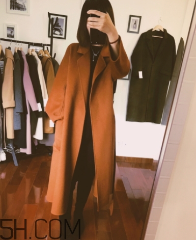 焦糖色適合什么年齡穿？焦糖色適合什么年齡