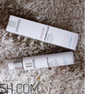 理膚泉美白精華怎么樣？理膚泉美白精華怎么用？