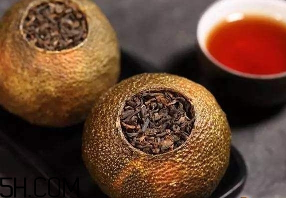 小青柑會(huì)上火嗎？小青柑整個(gè)泡和掰開泡味道有什么區(qū)別？