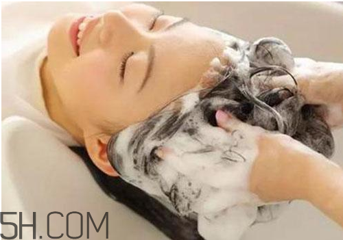 感冒可以洗頭嗎？感冒為什么會頭疼？