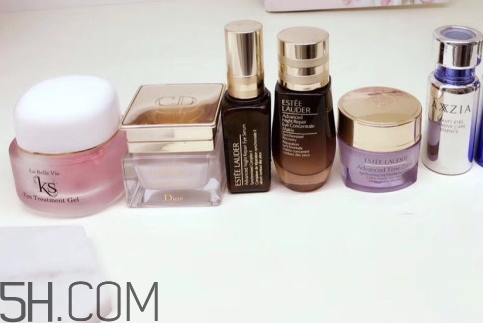 月經(jīng)期間可以用眼霜嗎_來(lái)大姨媽能用眼霜嗎 月經(jīng)期間可以用眼霜嗎_來(lái)大姨媽能用眼霜嗎