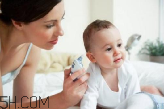 感冒吃什么菜好？感冒需要打點(diǎn)滴嗎？