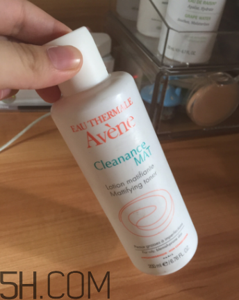 雅漾祛脂爽膚水怎么樣？雅漾祛脂爽膚水測(cè)評(píng)