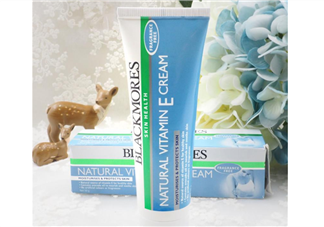 冰冰霜怎么用效果最好？冰冰霜晚上可以擦嗎？