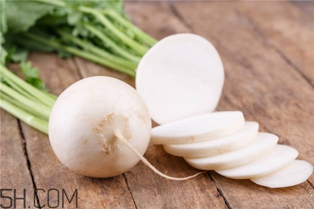 白蘿卜心發(fā)藍(lán)能吃嗎 白蘿卜心里發(fā)青能吃嗎 白蘿卜心發(fā)藍(lán)能吃嗎 白蘿卜心里發(fā)青能吃嗎