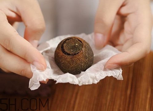 柑普茶怎樣選擇比較好？柑普茶和桔普茶的區(qū)別有哪些