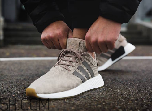 adidas nmd r2 trace khaki上腳效果怎么樣？