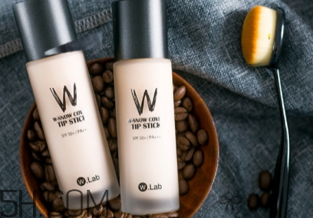 黃調(diào)一白是什么意思？黃調(diào)一白二白哪個(gè)更白