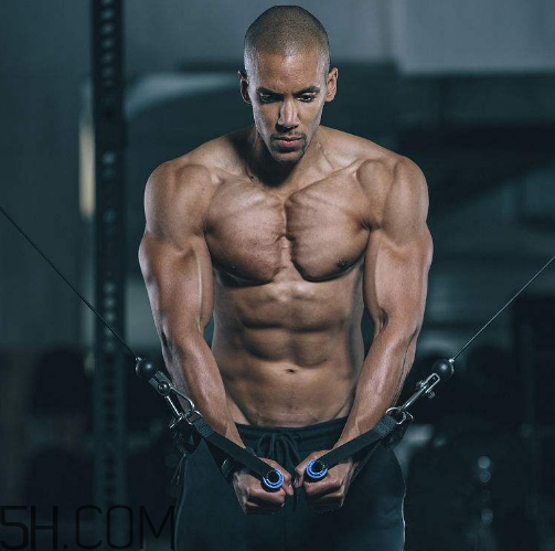 胸肌中縫怎么練？怎樣鍛煉胸肌內(nèi)側(cè)？