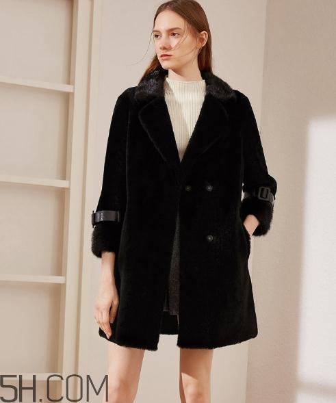 伊芙麗的衣服貴嗎？伊芙麗衣服質(zhì)量怎么樣？