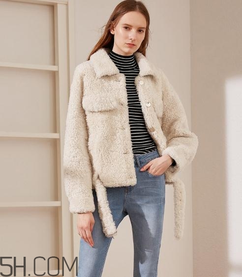 伊芙麗的衣服貴嗎？伊芙麗衣服質(zhì)量怎么樣？