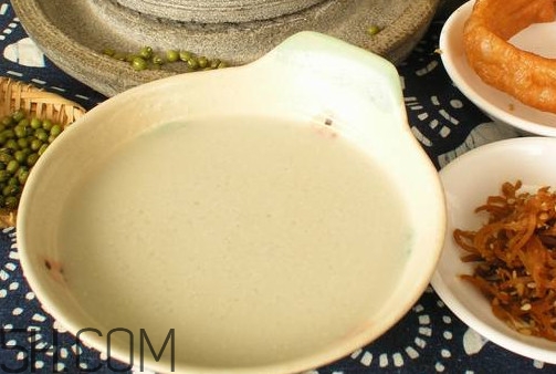 豆汁和螃蟹能一起吃嗎？豆汁和雞蛋能一起吃嗎