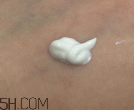 百雀羚防曬霜怎么用？百雀羚防曬霜怎么卸？