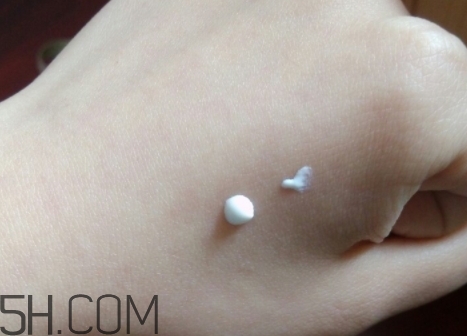 百雀羚防曬霜多少錢？百雀羚防曬霜價格