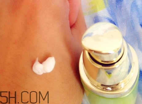 百雀羚眼霜怎么樣？百雀羚眼霜好用嗎？