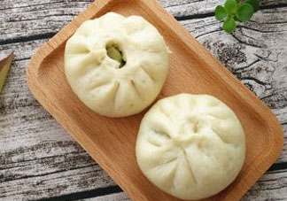 一個香菇青菜包的熱量大概是多少？一個香菇青菜包的熱量