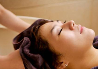 醋洗頭能治白發(fā)嗎？醋洗頭有什么壞處