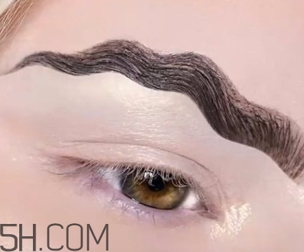 波浪眉怎么畫？波浪眉畫法步驟