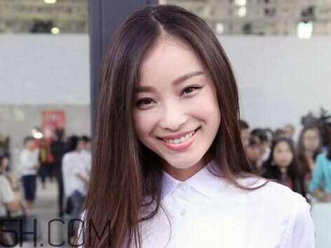 優(yōu)衣庫(kù)什么檔次 優(yōu)衣庫(kù)是哪個(gè)國(guó)家的品牌 優(yōu)衣庫(kù)什么檔次 優(yōu)衣庫(kù)是哪個(gè)國(guó)家的品牌