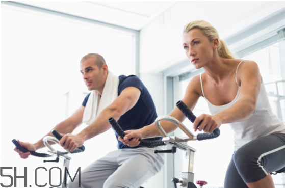天天拉筋可以使腿變長嗎？動(dòng)感單車減肥是全身瘦嗎？