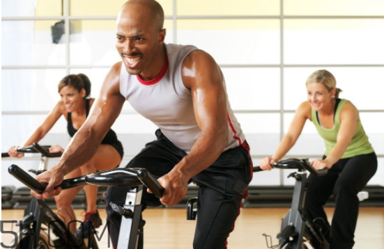 天天拉筋可以使腿變長嗎？動(dòng)感單車減肥是全身瘦嗎？