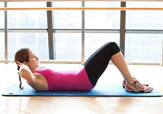 卷腹做多久有效？卷腹做不起來怎么辦？