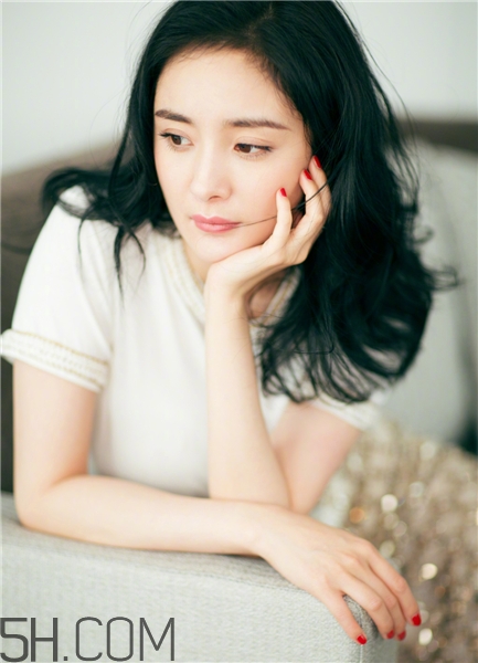 灰指甲會(huì)疼嗎？灰指甲會(huì)自愈嗎？