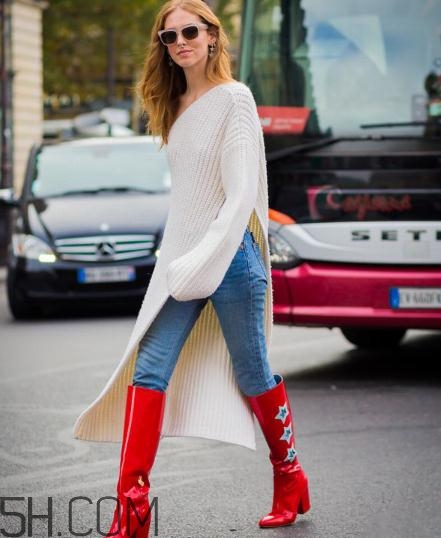 白色毛衣配什么鞋子？白色毛衣搭配鞋子圖片