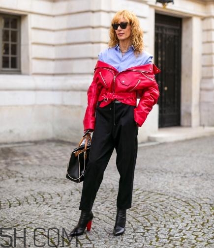 紅色衣服褪色怎么補(bǔ)救？紅色衣服掉色如何處理？