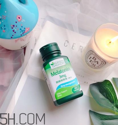 褪黑素和安眠藥有什么區(qū)別？褪黑素和酒一起會死嗎？