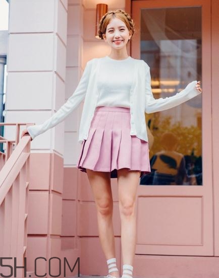 白色針織衫發(fā)黃怎么辦？白色針織衫變黃是什么原因？