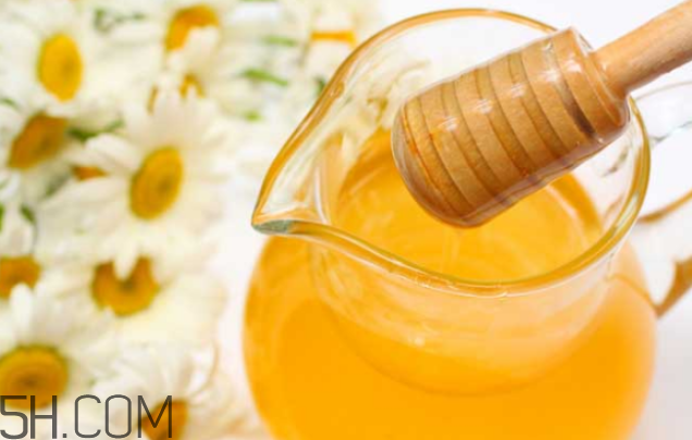 蜂蜜凝固是真蜂蜜嗎？怎樣鑒別土蜂蜜的真假？
