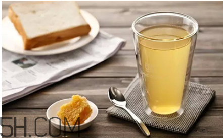 蜂蜜可以放多久？蜂蜜水一次喝多少合適？