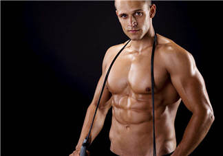 山羊挺身練哪部分肌肉？山羊挺身動作要領(lǐng)