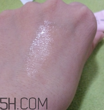 泊美塑采亮眼霜怎么樣？泊美塑采亮眼霜好用嗎？