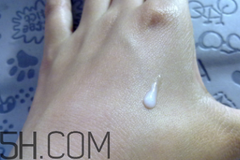 泊美塑采亮眼霜怎么用？泊美塑采亮眼霜多少錢？